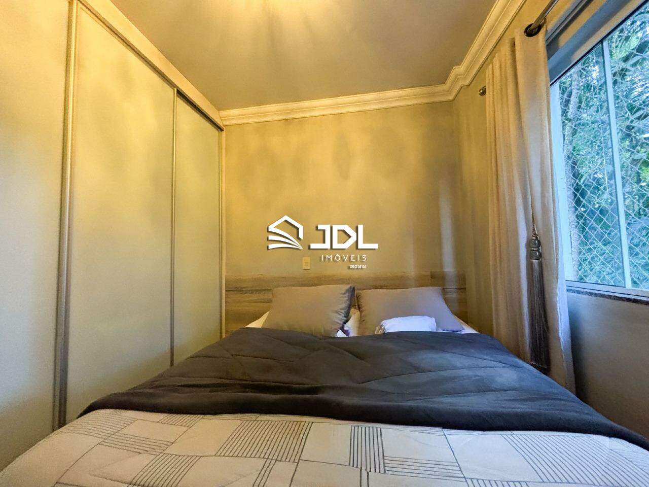 Apartamento à venda no bairro Água Verde: 