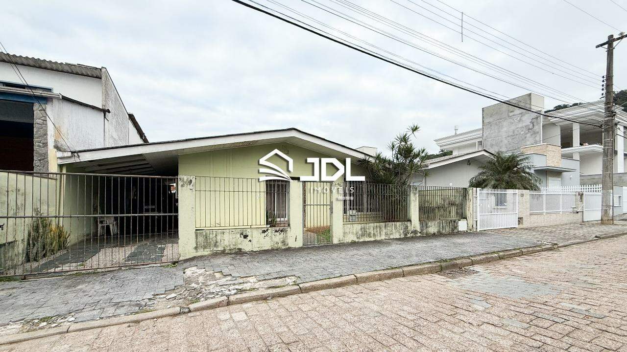 Casa à venda no bairro Boa Vista: 