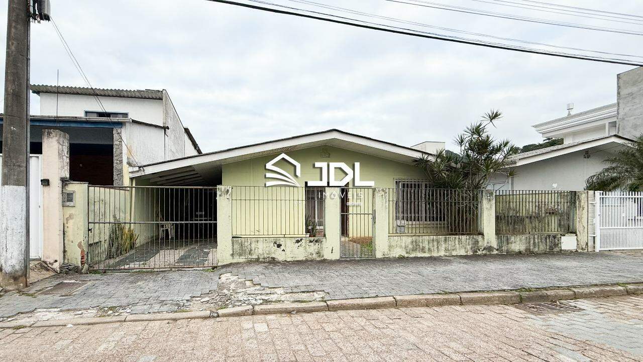Casa à venda no bairro Boa Vista: 