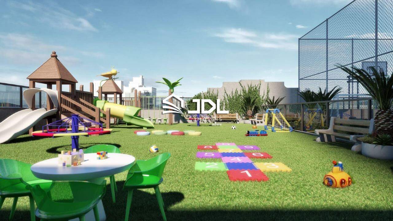 Apartamento à venda no bairro Meia Praia: 