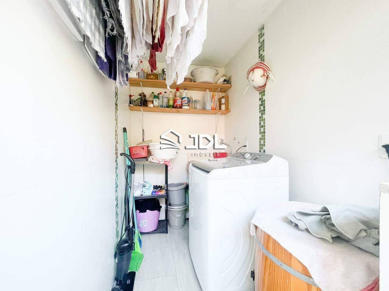 Casa à venda no bairro Velha: 