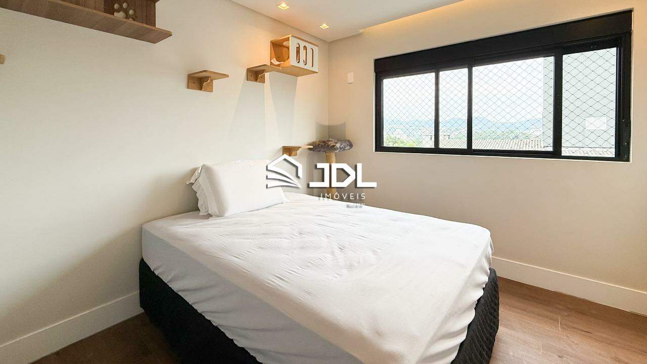Apartamento à venda no bairro Fortaleza: 