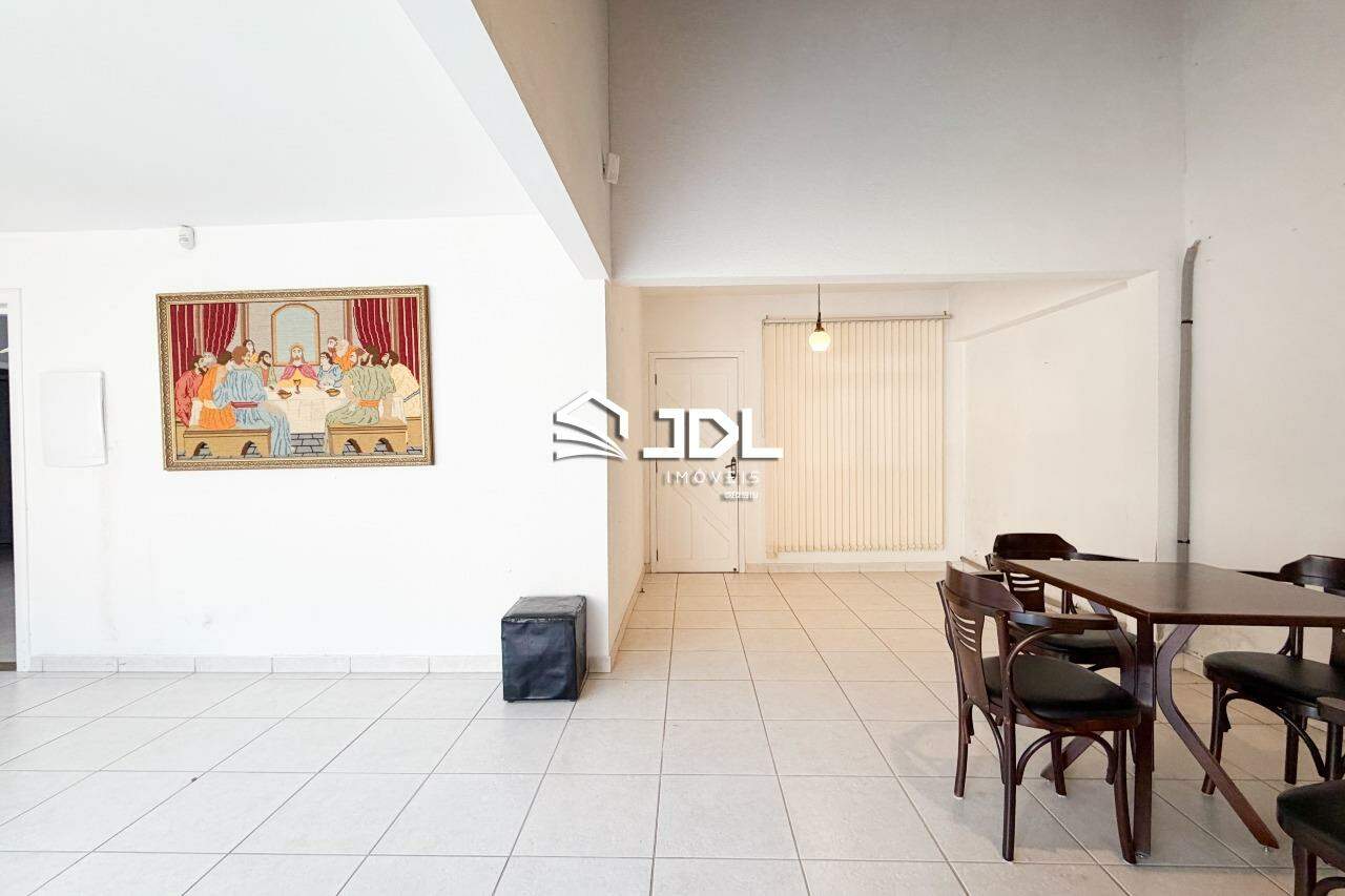 Casa à venda no bairro Velha: 