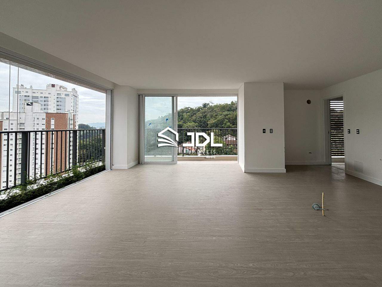 Apartamento à venda no bairro Vila Nova: 