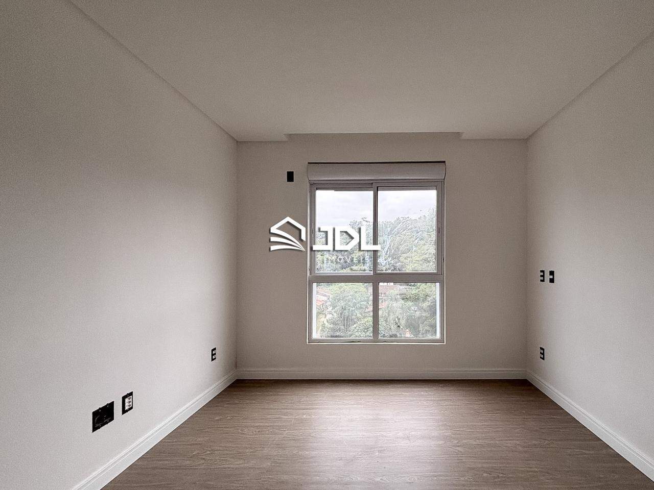 Apartamento à venda no bairro Vila Nova: 