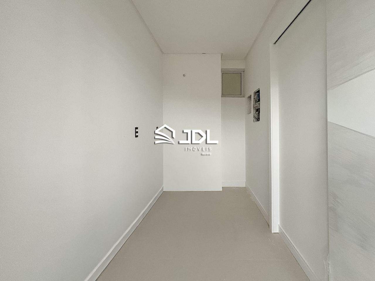 Apartamento à venda no bairro Vila Nova: 