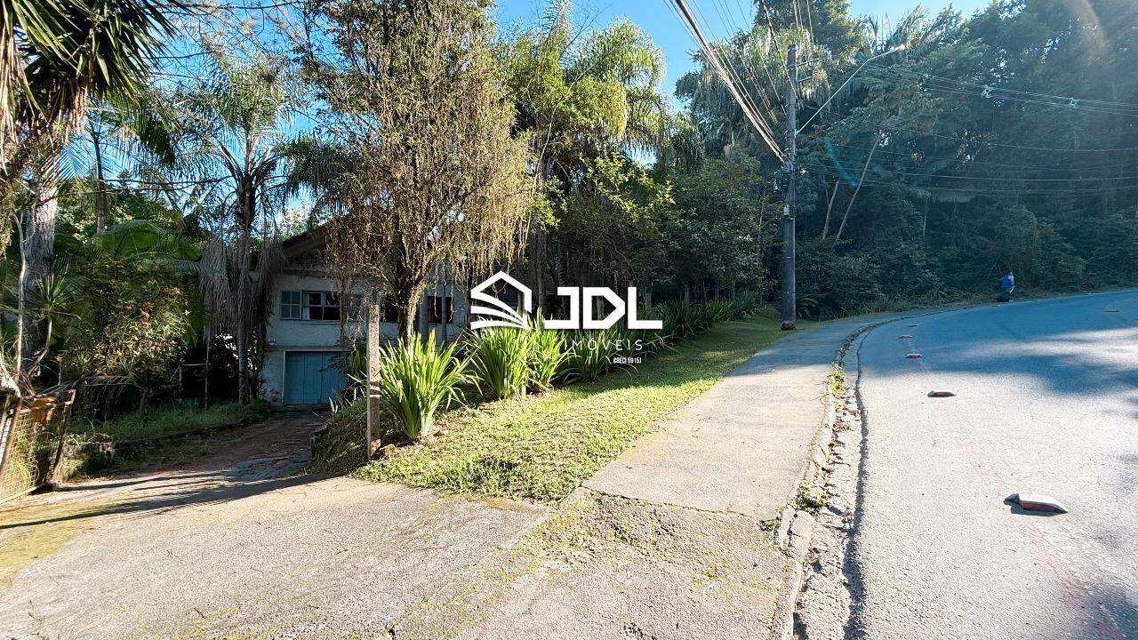 Terreno à venda no bairro Victor Konder: 
