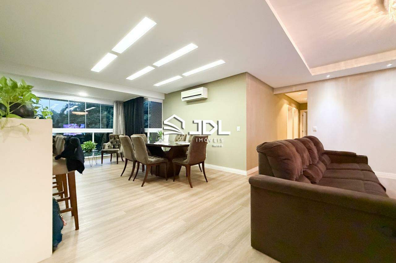 Apartamento à venda no bairro Victor Konder: 
