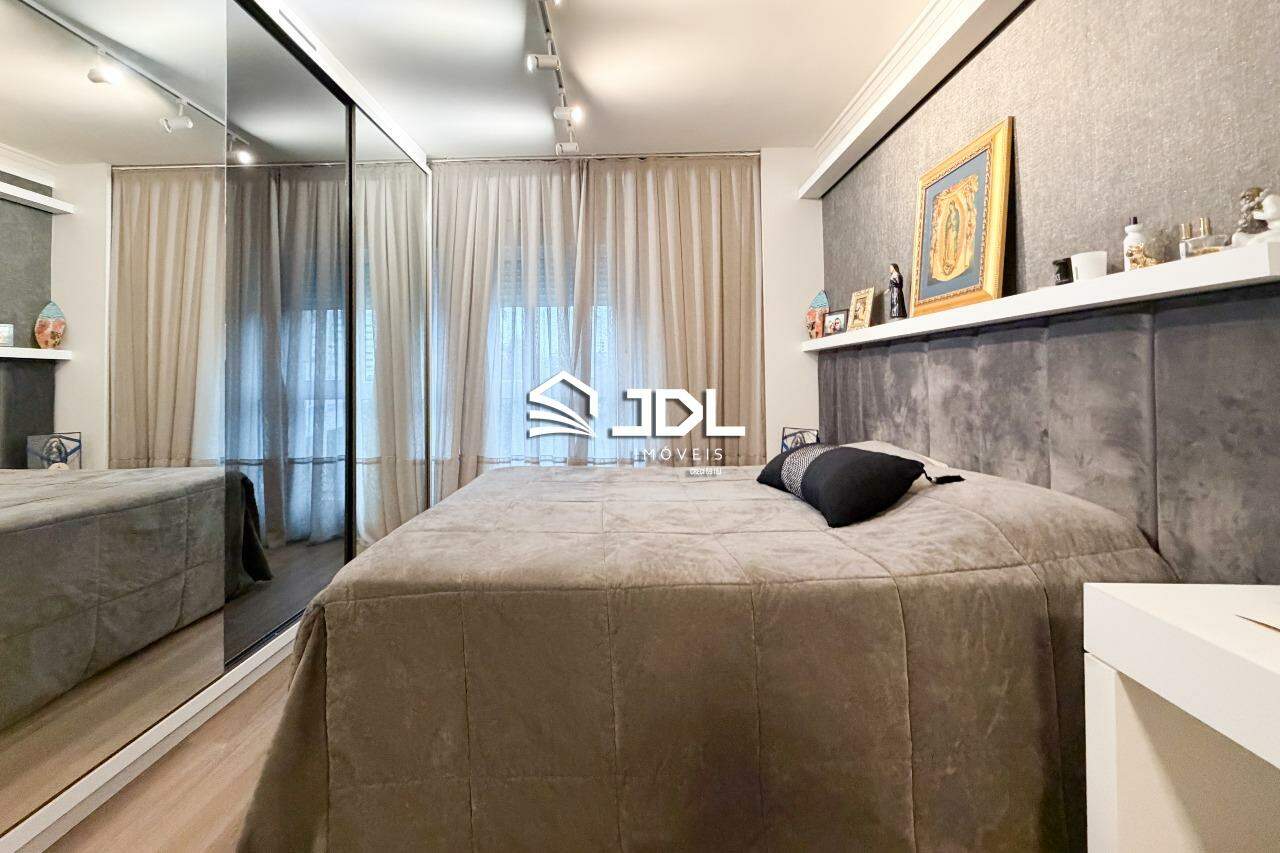 Apartamento à venda no bairro Victor Konder: 