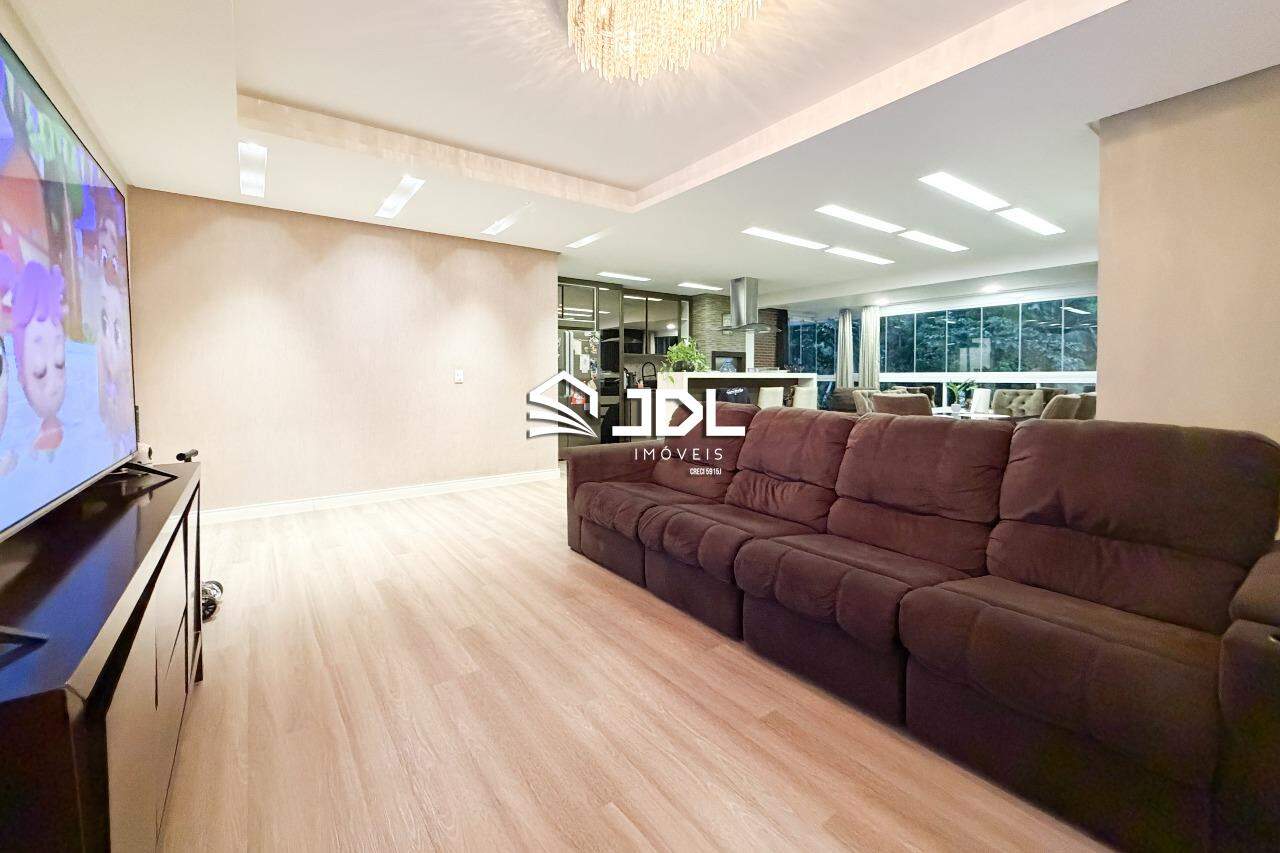 Apartamento à venda no bairro Victor Konder: 
