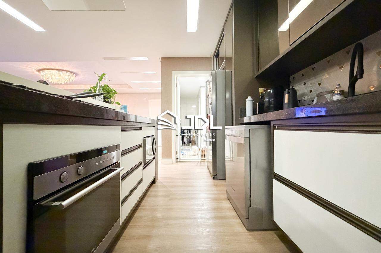 Apartamento à venda no bairro Victor Konder: 