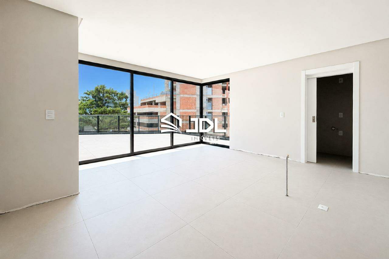 Apartamento à venda no bairro Vila Nova: 