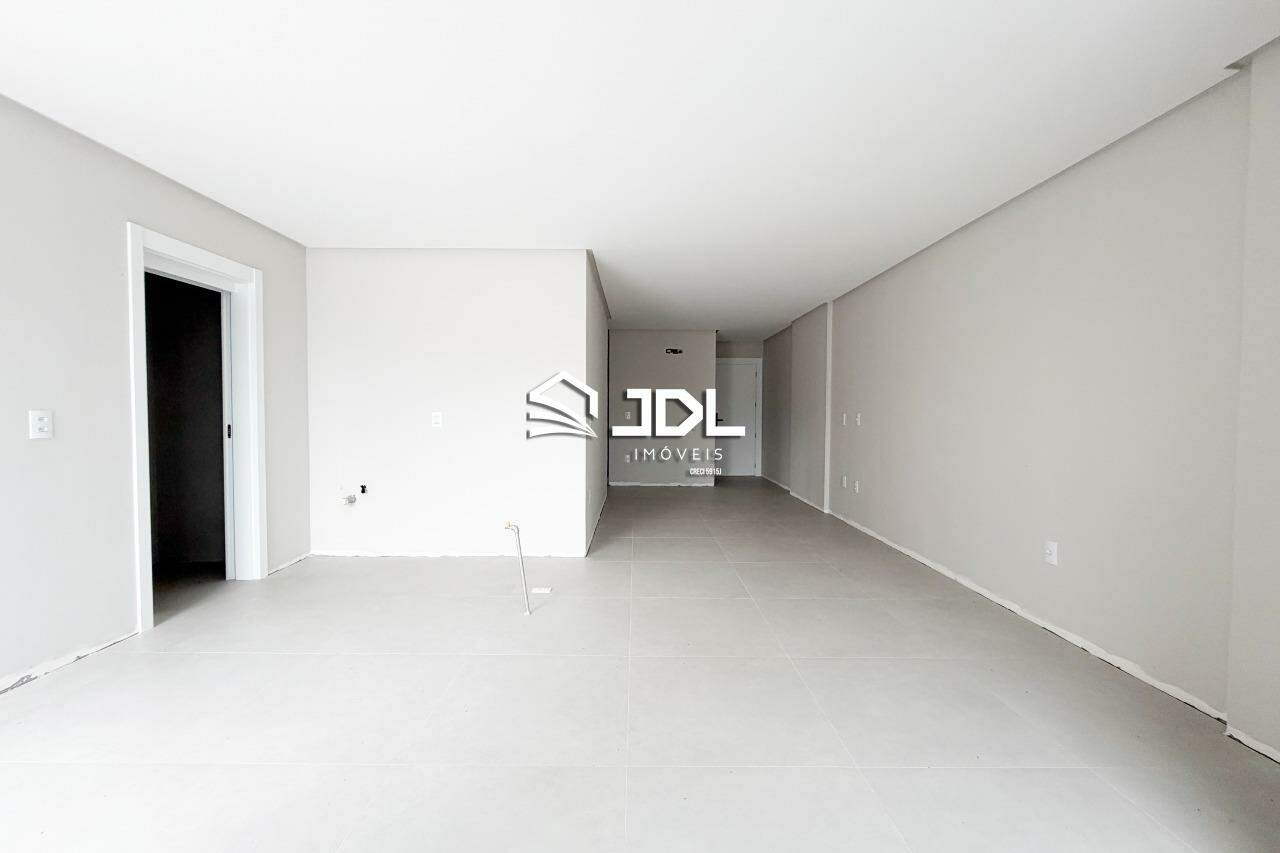 Apartamento à venda no bairro Vila Nova: 