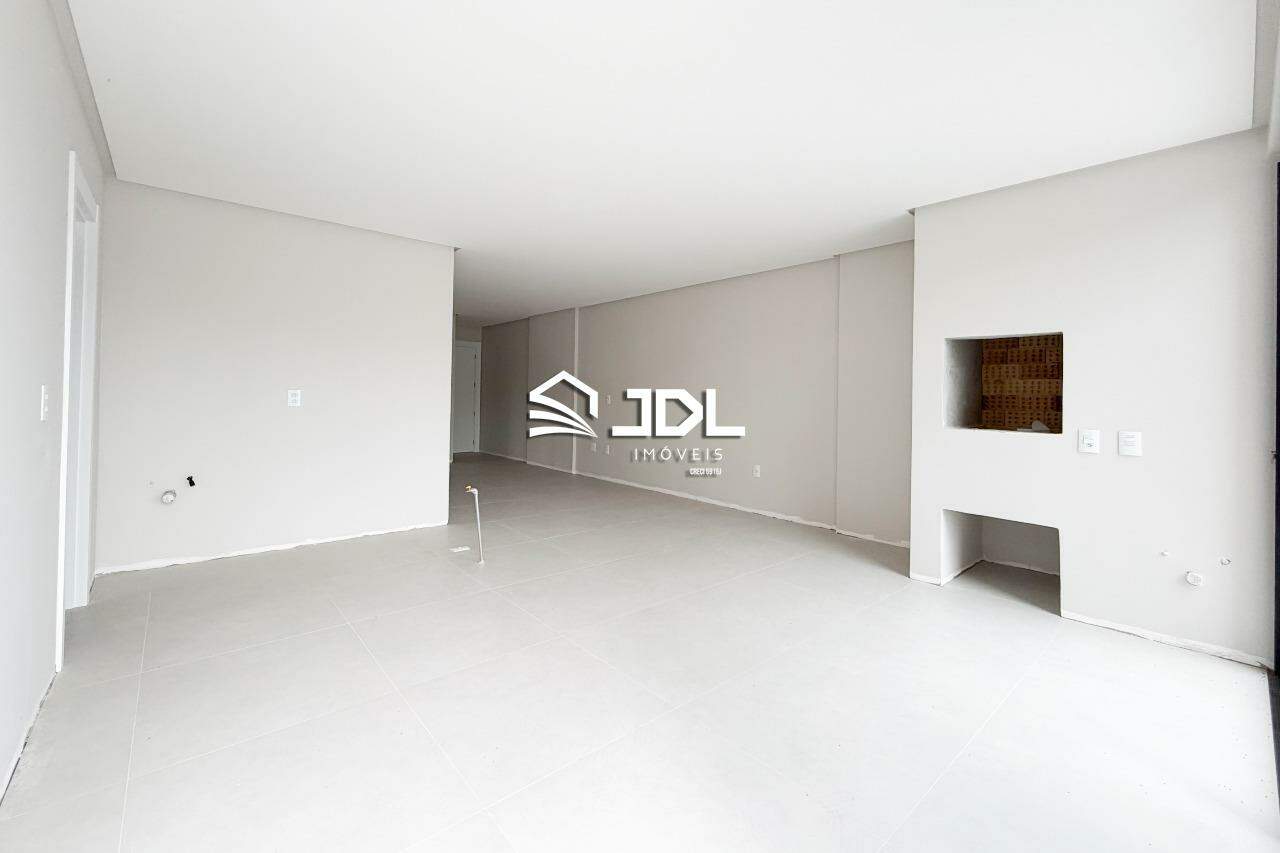 Apartamento à venda no bairro Vila Nova: 