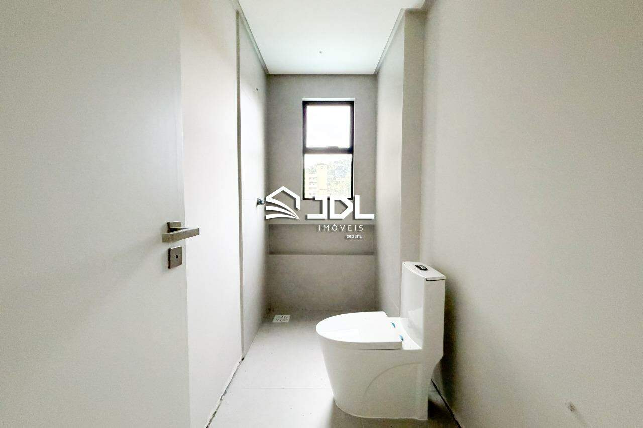 Apartamento à venda no bairro Vila Nova: 
