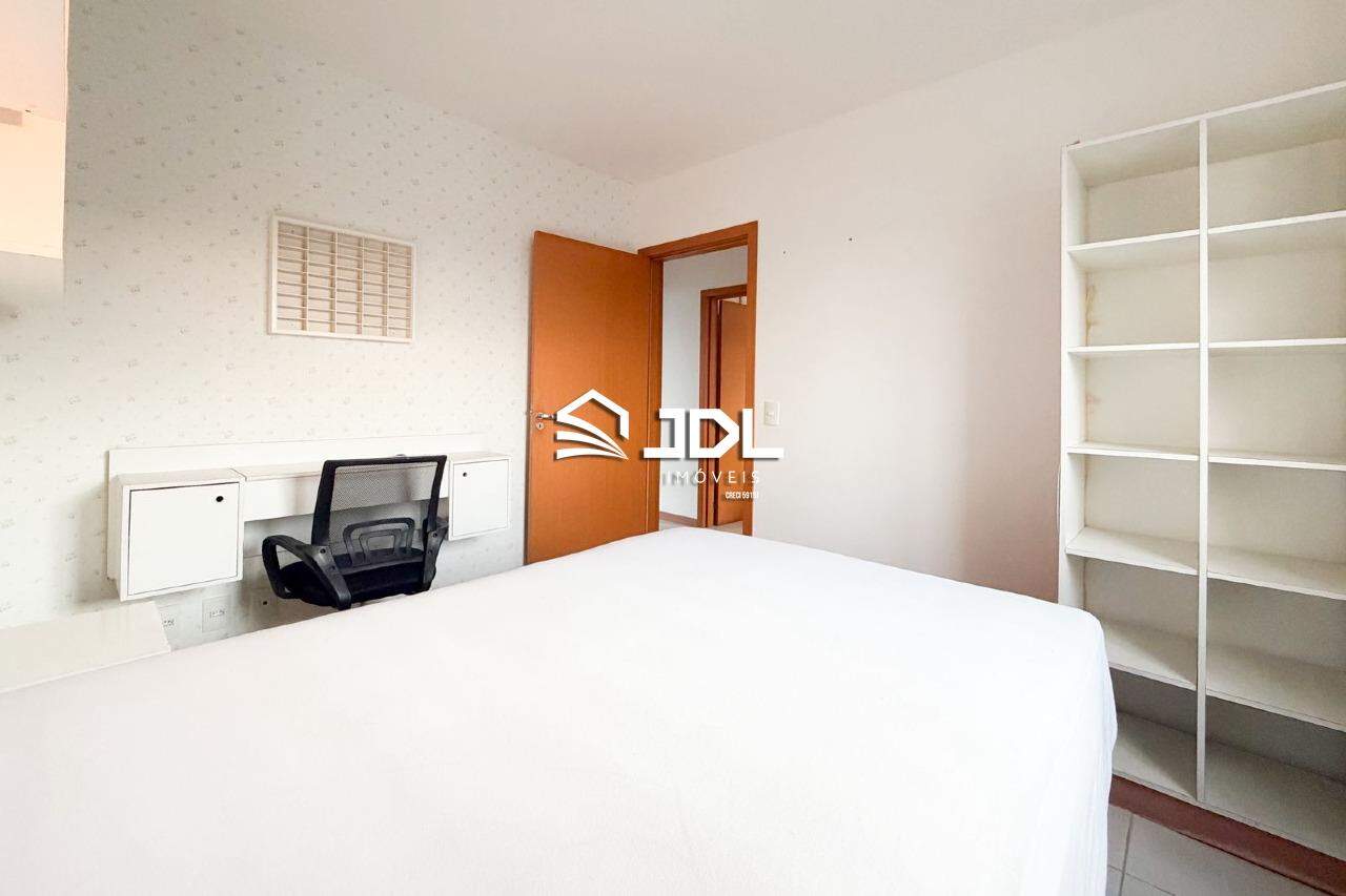 Apartamento à venda no bairro Velha: 