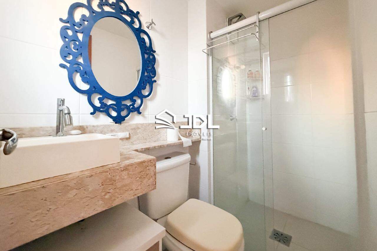 Apartamento à venda no bairro Velha: 