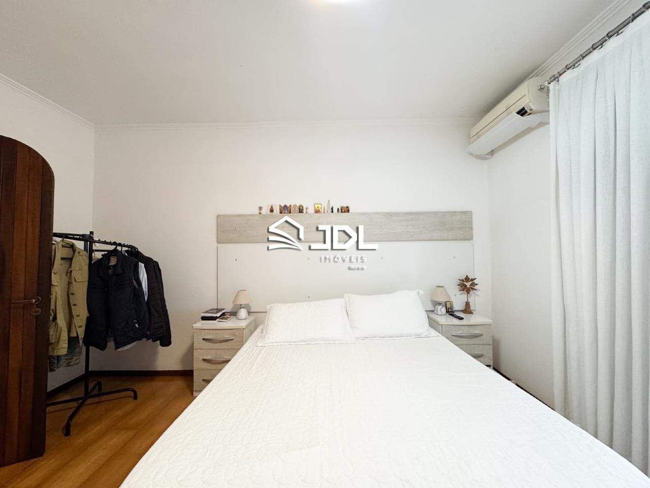Casa à venda no bairro Ponta Aguda: