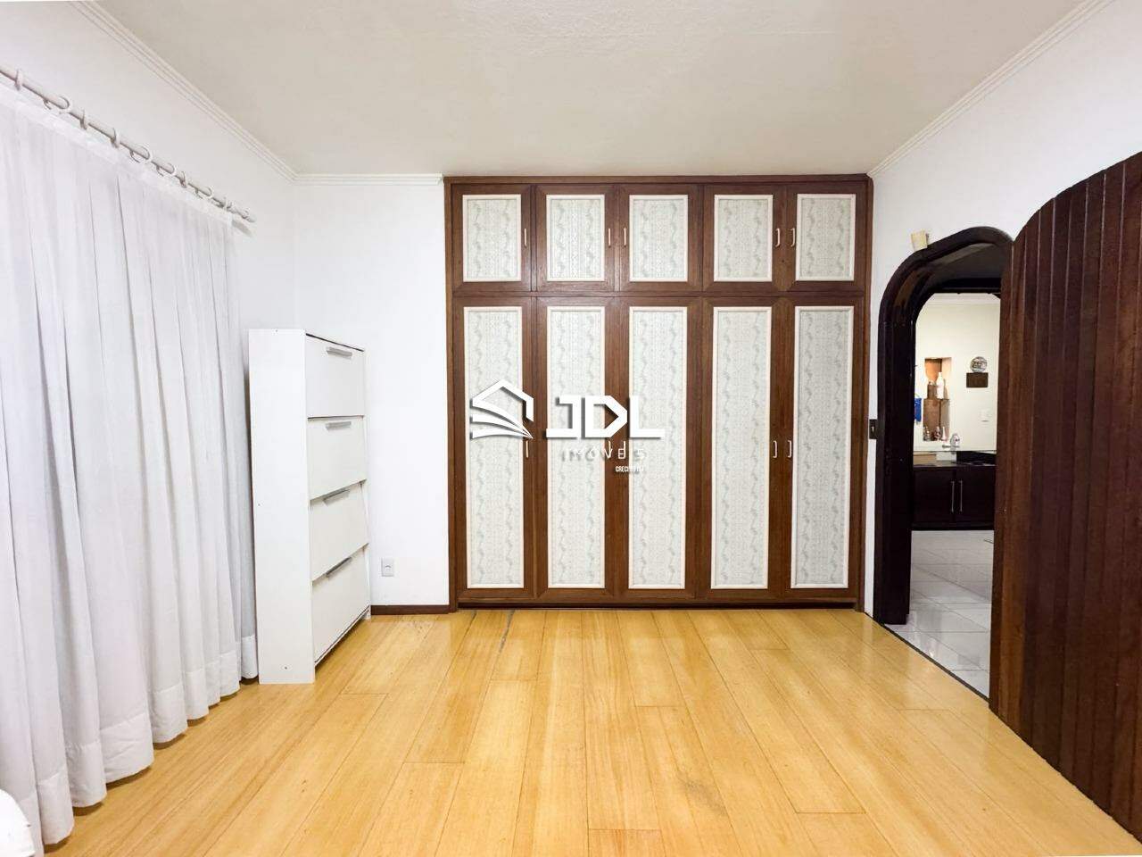 Casa à venda no bairro Ponta Aguda: