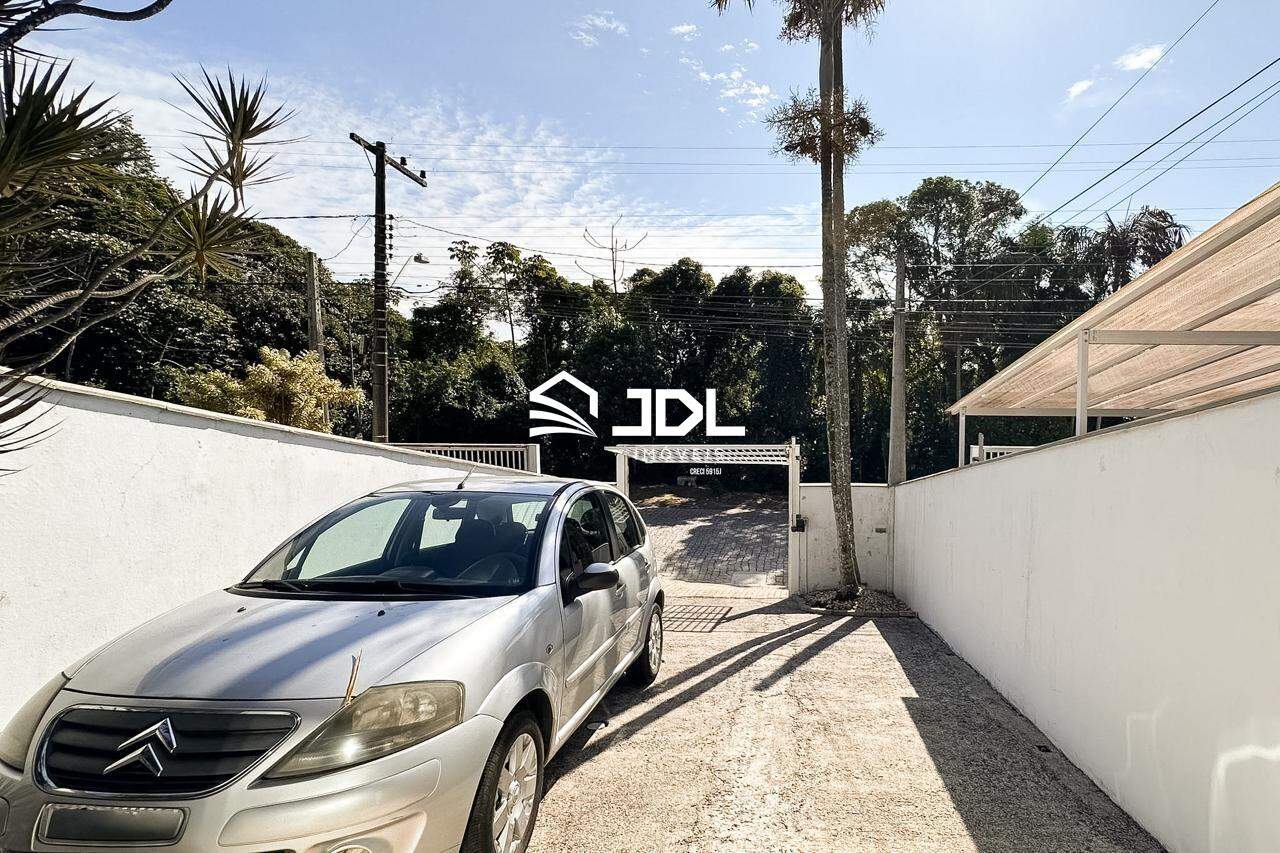 Casa à venda no bairro Ponta Aguda: