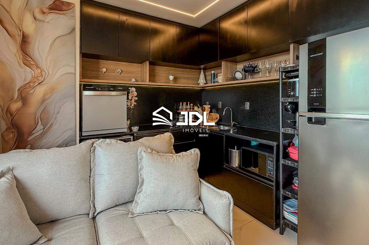 Apartamento à venda no bairro Victor Konder: 