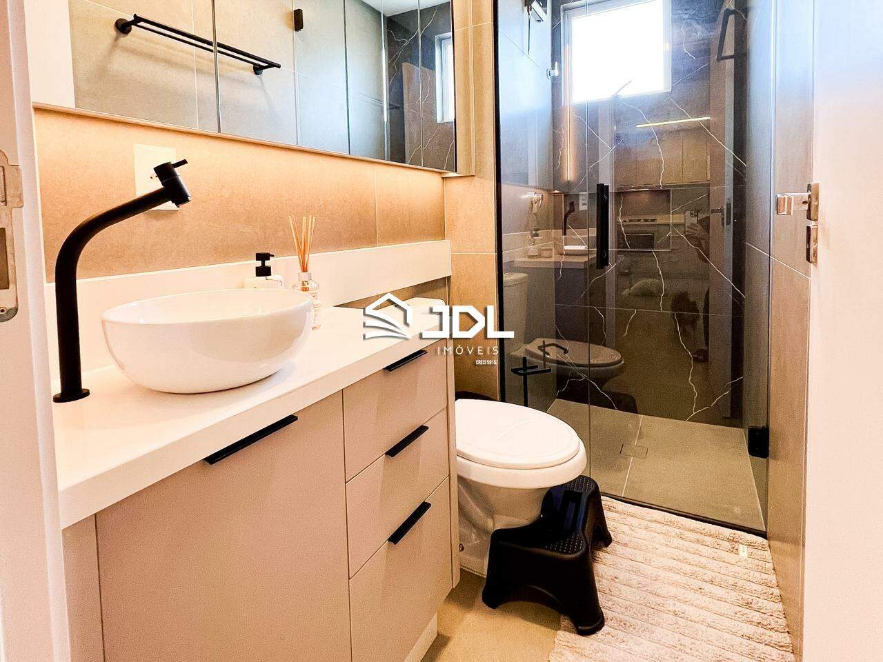 Apartamento à venda no bairro Escola Agrícola: 