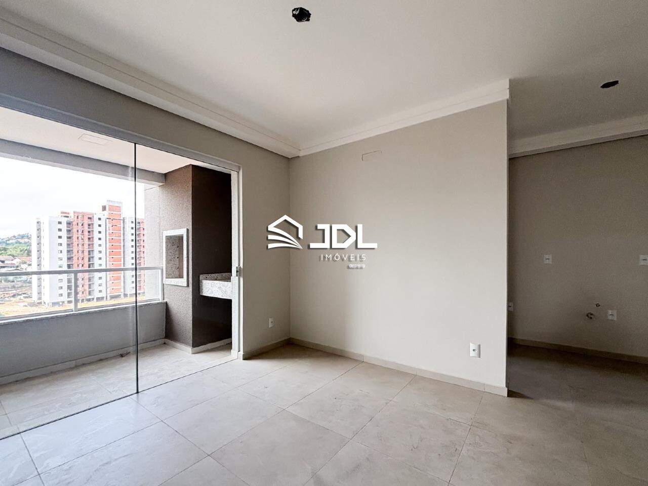 Apartamento à venda no bairro Escola Agrícola: 