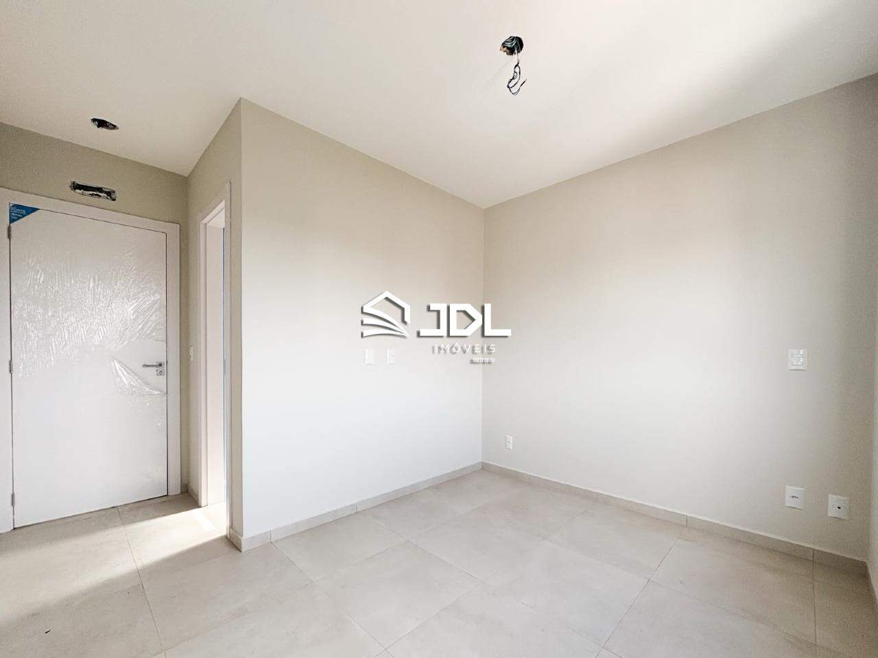 Apartamento à venda no bairro Escola Agrícola: 