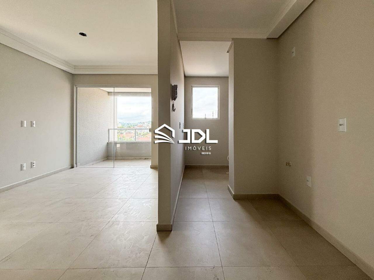 Apartamento à venda no bairro Escola Agrícola: 