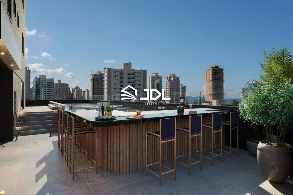 Apartamento à venda no bairro Perequê: 