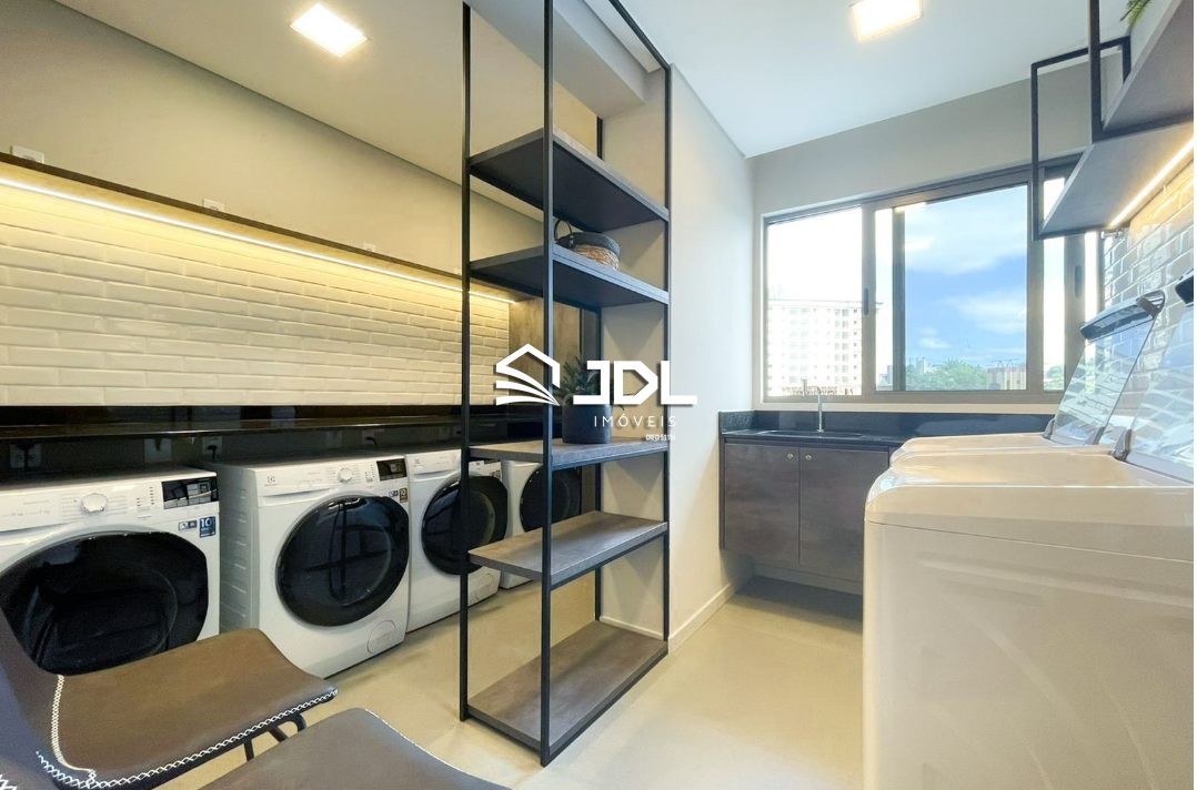 Apartamento Duplex à venda no bairro Victor Konder: