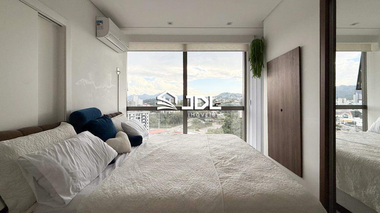 Apartamento Duplex à venda no bairro Victor Konder: