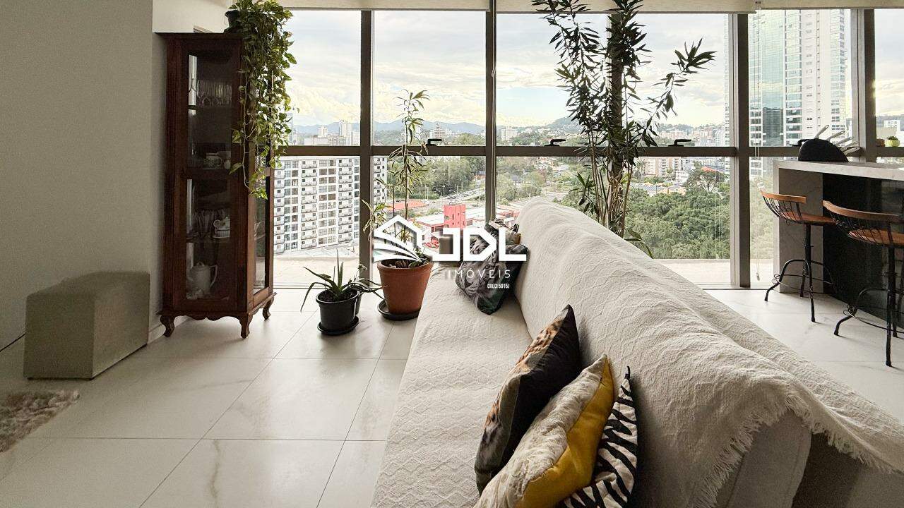Apartamento Duplex à venda no bairro Victor Konder: