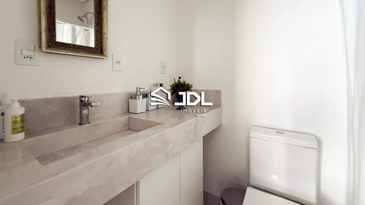 Apartamento Duplex à venda no bairro Victor Konder: