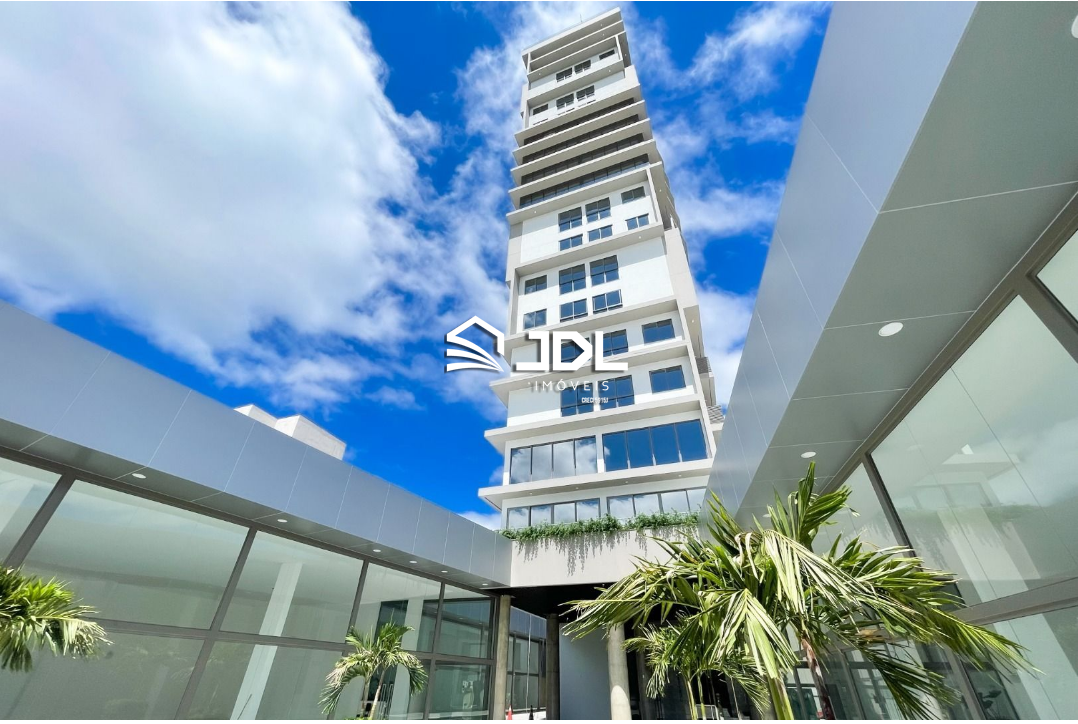 Apartamento Duplex à venda no bairro Victor Konder: