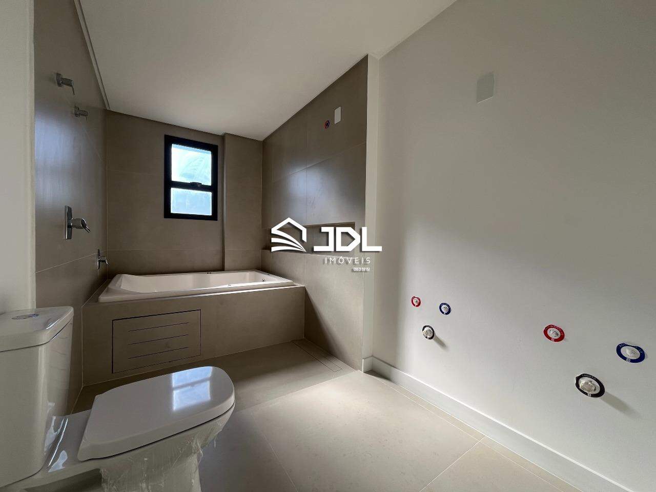 Apartamento à venda no bairro Victor Konder: