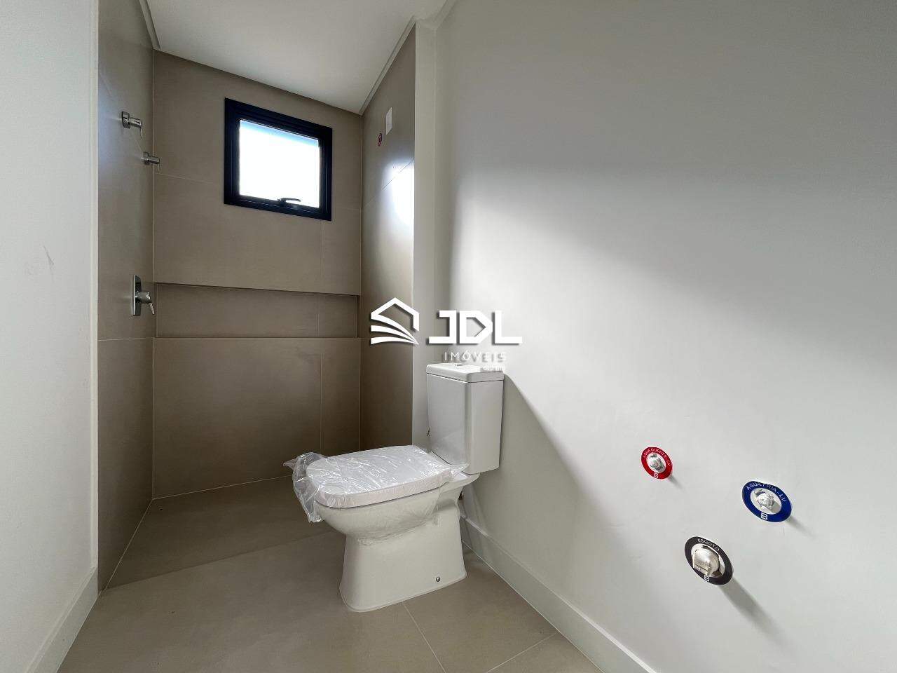 Apartamento à venda no bairro Victor Konder: