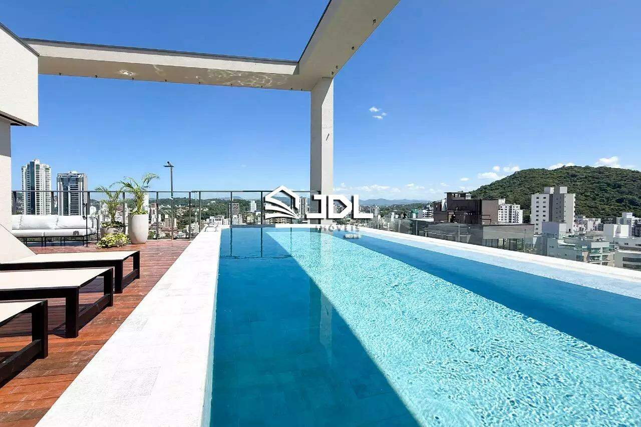 Apartamento à venda no bairro Victor Konder: