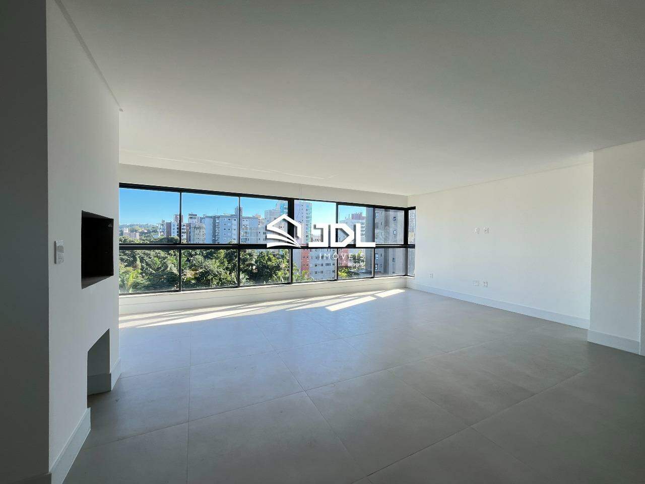 Apartamento à venda no bairro Victor Konder: