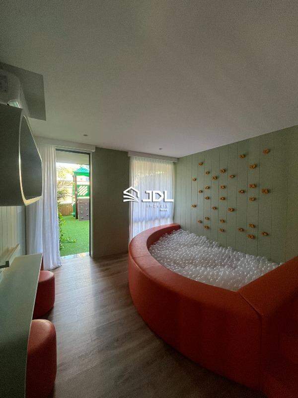 Apartamento à venda no bairro Victor Konder:
