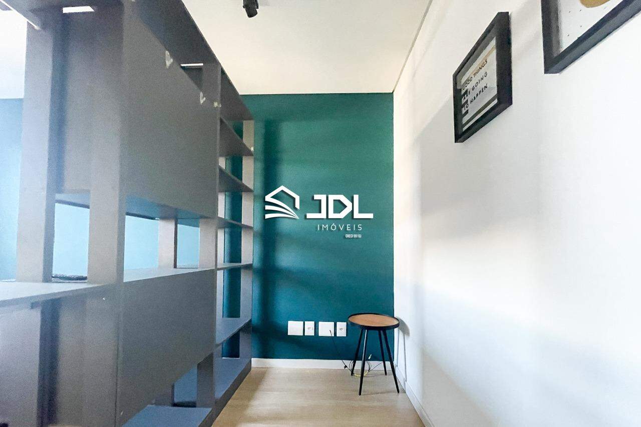 Apartamento à venda no bairro Velha: 