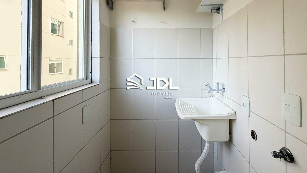 Apartamento à venda no bairro Vila Nova: 