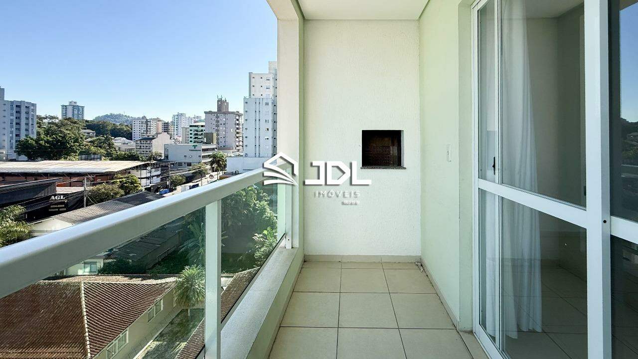 Apartamento à venda no bairro Vila Nova: 