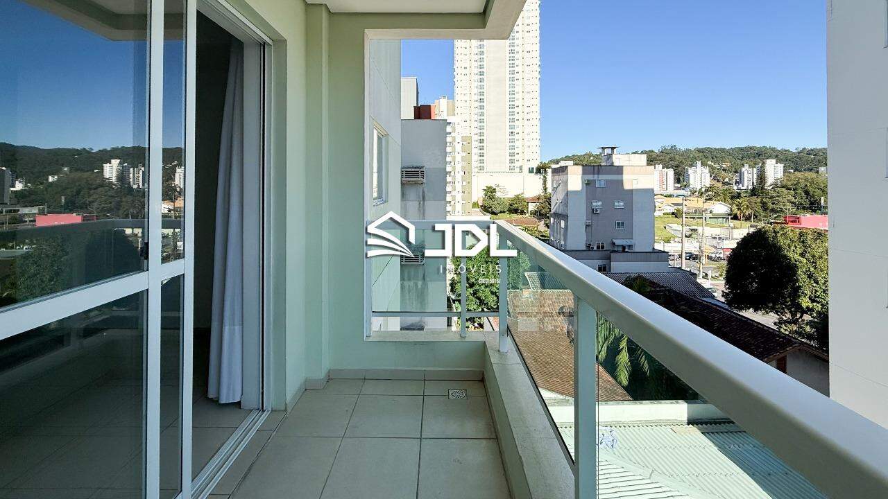 Apartamento à venda no bairro Vila Nova: 