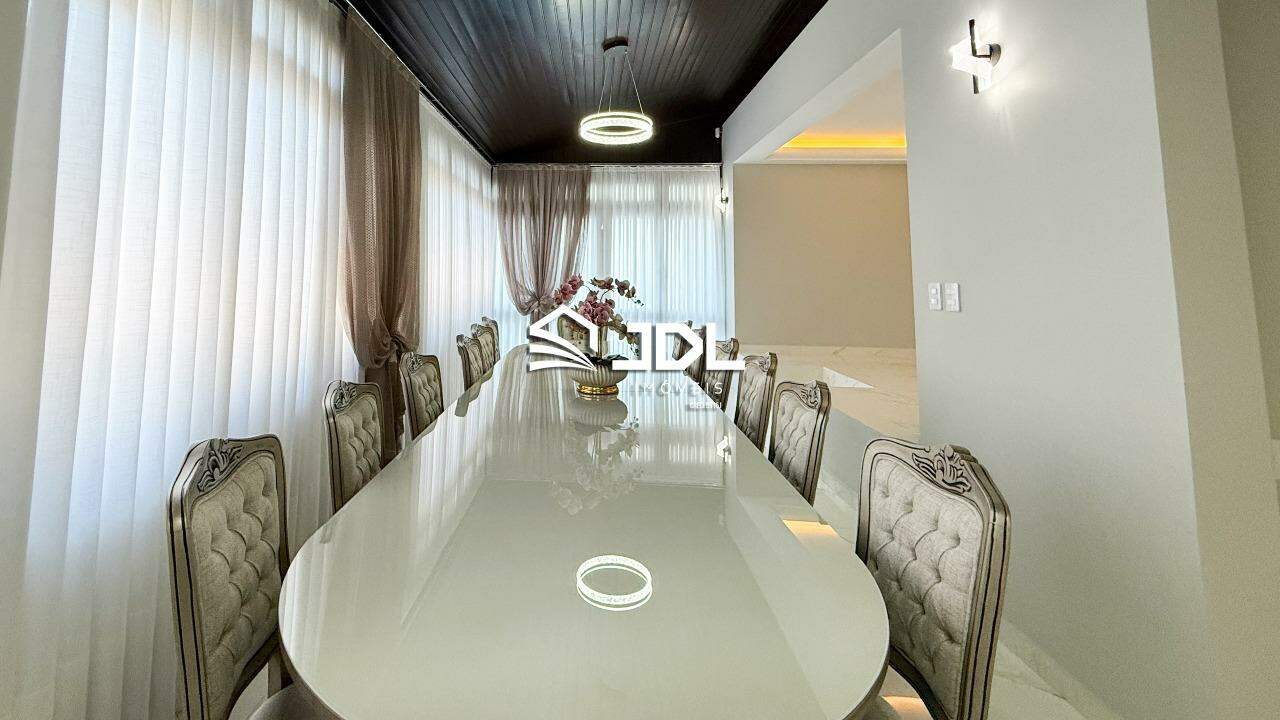 Casa à venda no bairro Ponta Aguda: 