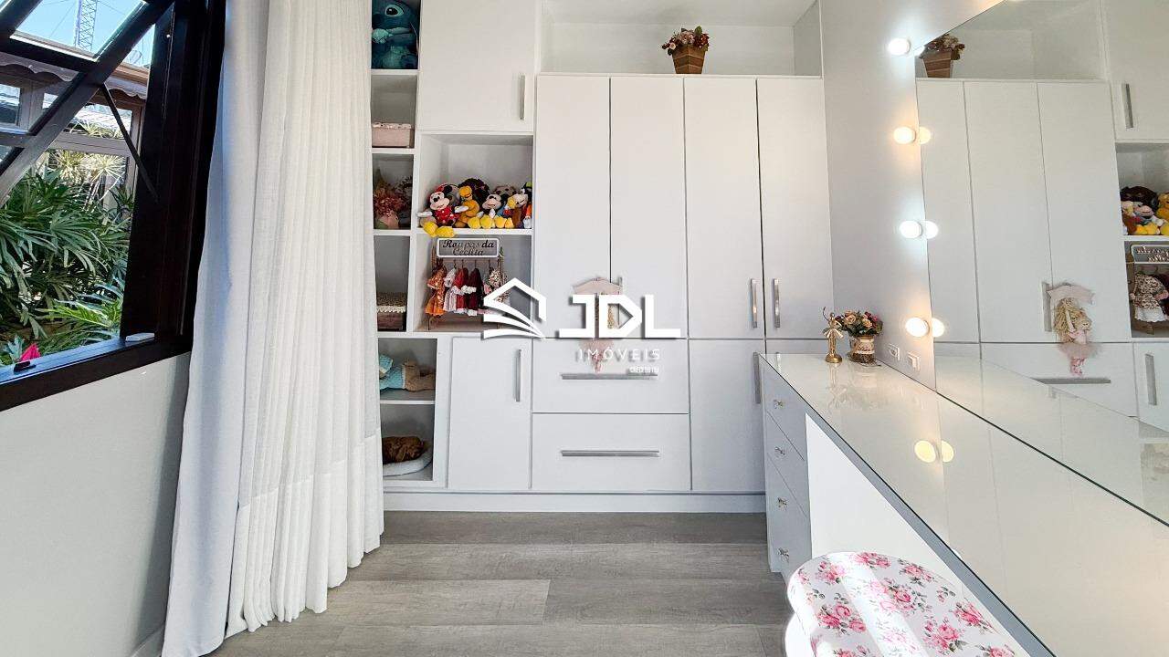 Casa à venda no bairro Ponta Aguda: 