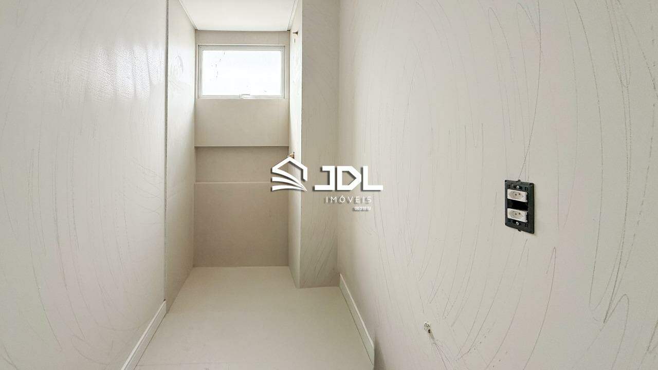 Apartamento à venda no bairro Vila Nova: 