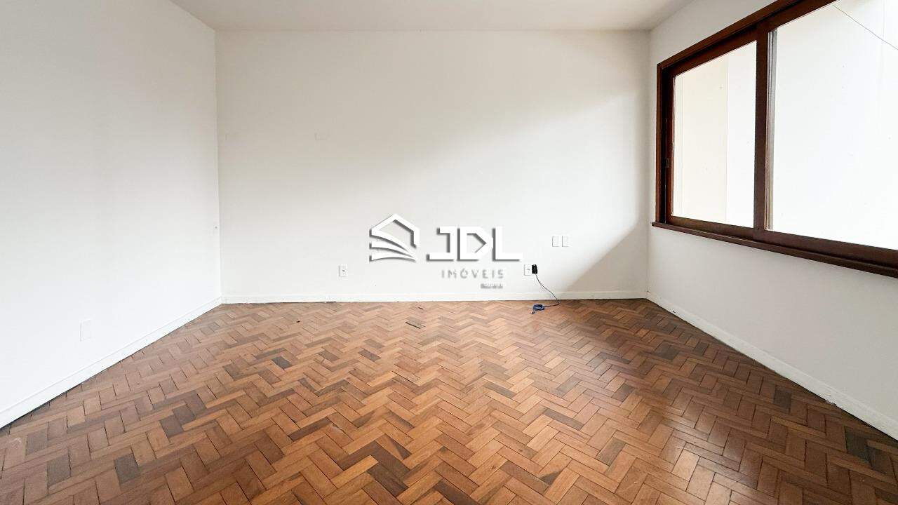 Casa à venda no bairro Jardim Blumenau: 