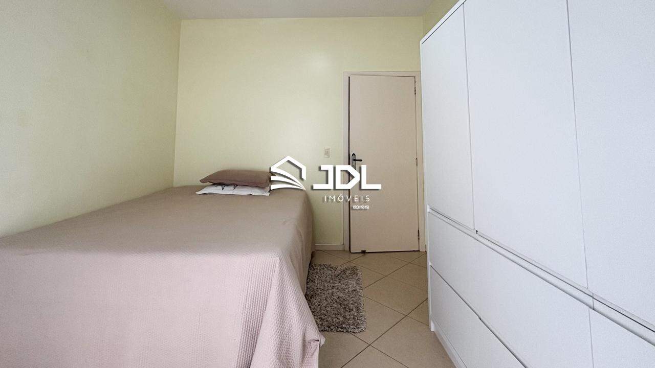 Casa à venda no bairro Velha: 
