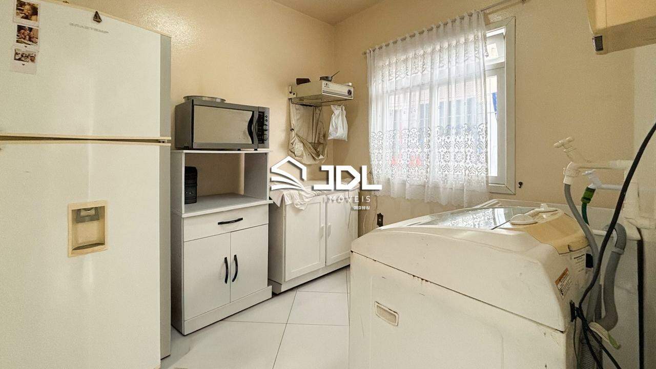 Casa à venda no bairro Velha: 